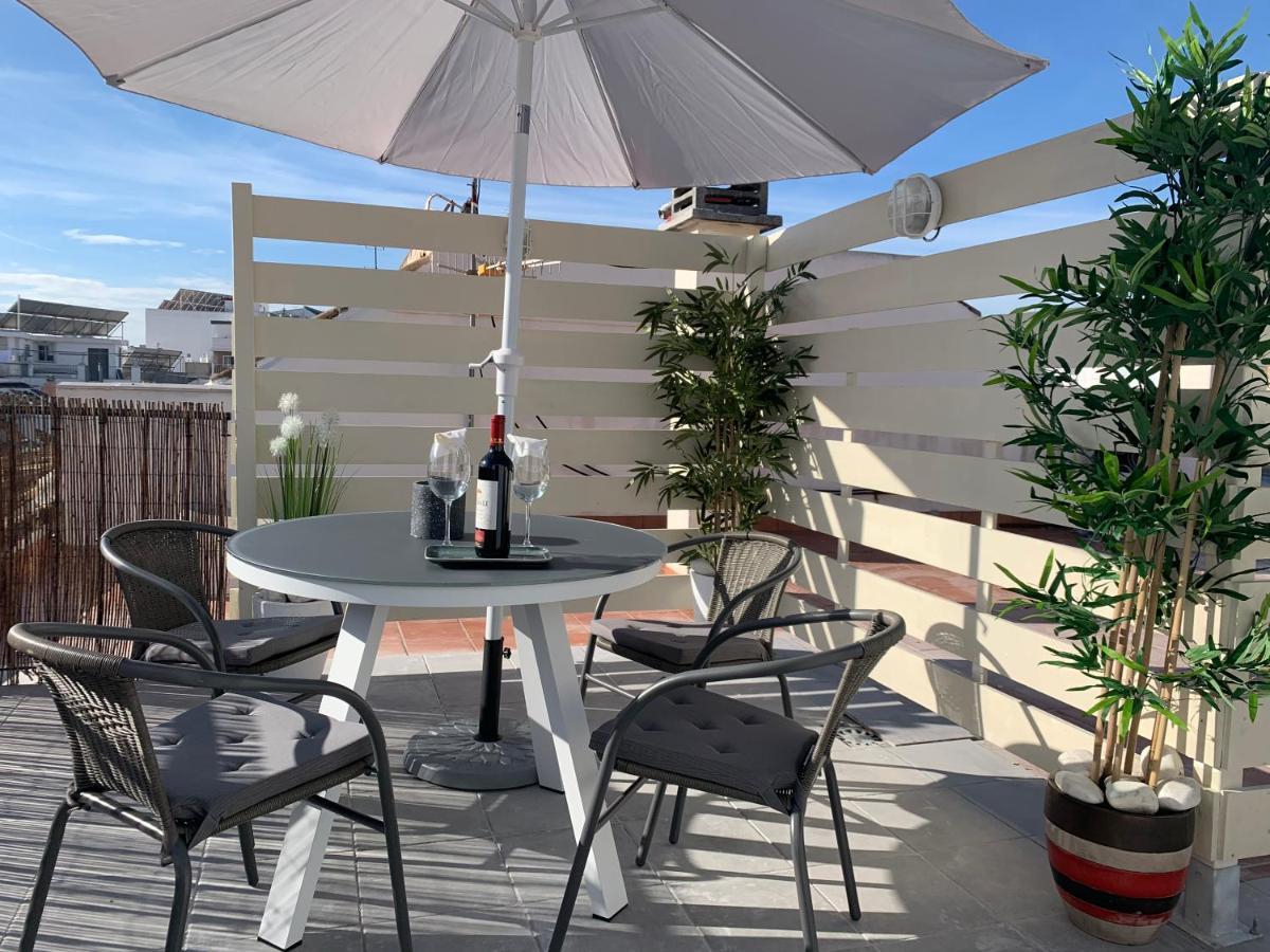 Iceberg Luxury Fuengirola Parking Gratuito Apartamento Exterior foto
